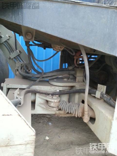 出售洛建4噸雙鋼輪壓路機