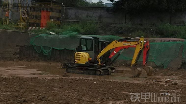 西安附近求20T壓路機！最好有羊角