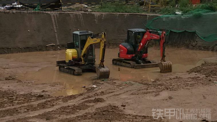 西安附近求20T壓路機！最好有羊角