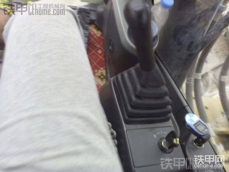 手餅全是電感電，一根油管都沒(méi)有。
