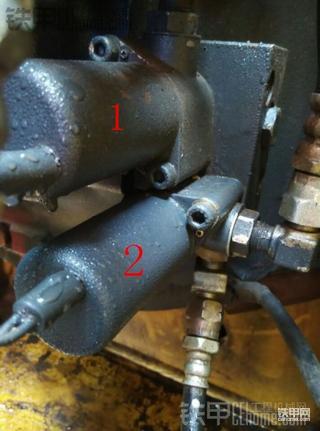 小松120—6E液壓泵殼上的電磁閥問題？？？