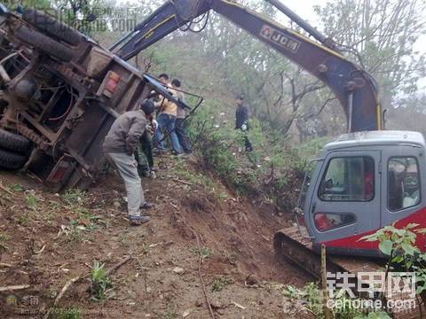 【我的故事】從一建筑工到現在的挖機老板