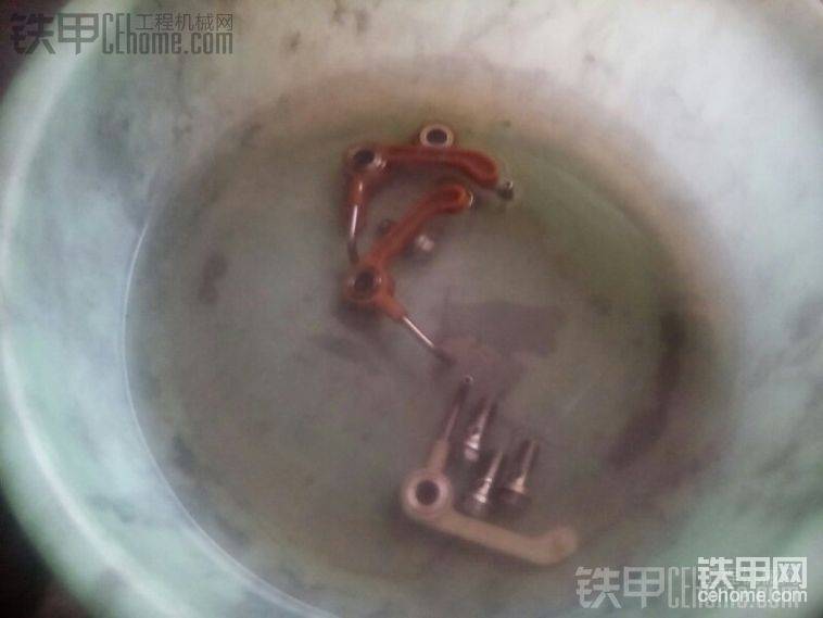 机油管一个(白菜价)
