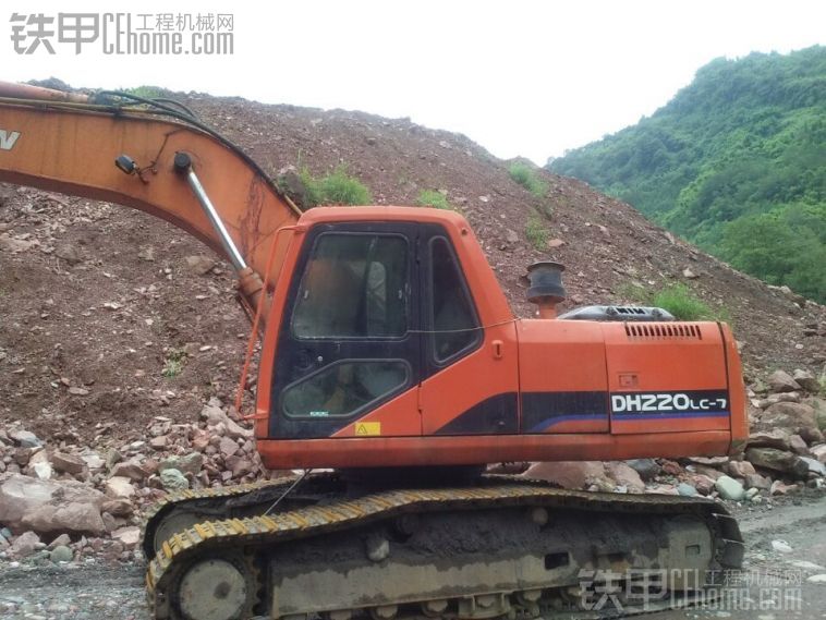 斗山 DH200-7 二手挖掘机价格 20万 10000小时