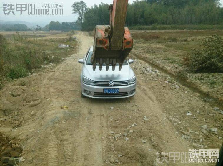 傳說德國車硬，我就試了一下，知道什么叫以卵擊鐵齒么？
