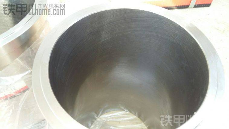 新缸筒對比
