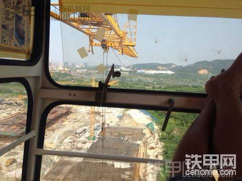巡視工地啦