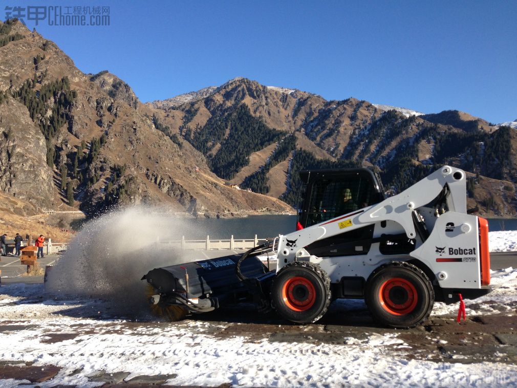 景區(qū)保道路暢通神器---山貓BobcatS770\5600T