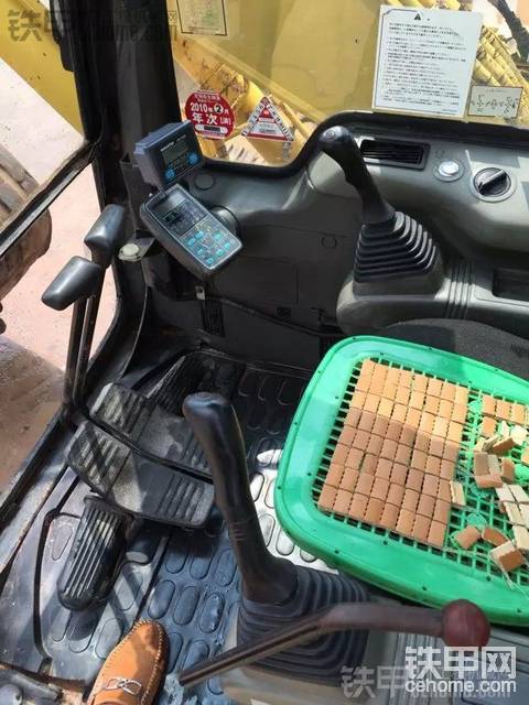 小松 PC120-6E 二手挖掘機(jī)價格 28萬 5000小時