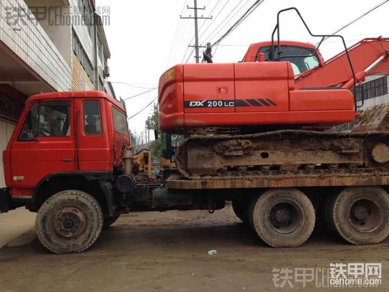 板車做好四萬(wàn)，托我挖機(jī)剛剛的