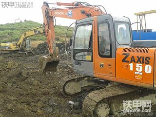 新增的日立120 干活情况