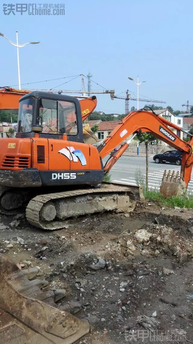 斗山 DH55GOLD 二手挖掘机价格 12.5万 5000小时