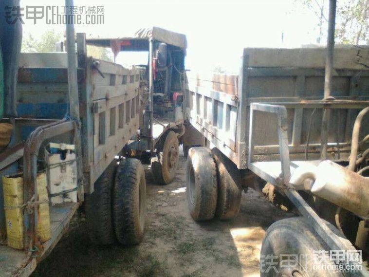 這是我們這里特色四不像拉土車
