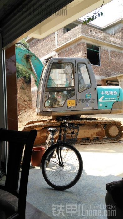 明明可以做九小時(shí)的，硬被這鏟車逼停了