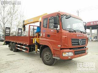 這樣的隨車吊大家見過沒有呢？
