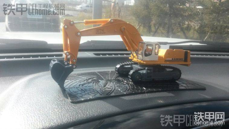 給大家看看我的大小挖吧
