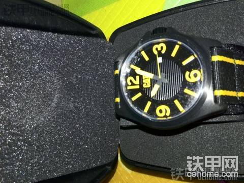 卡特送的手表及铁甲送的手机