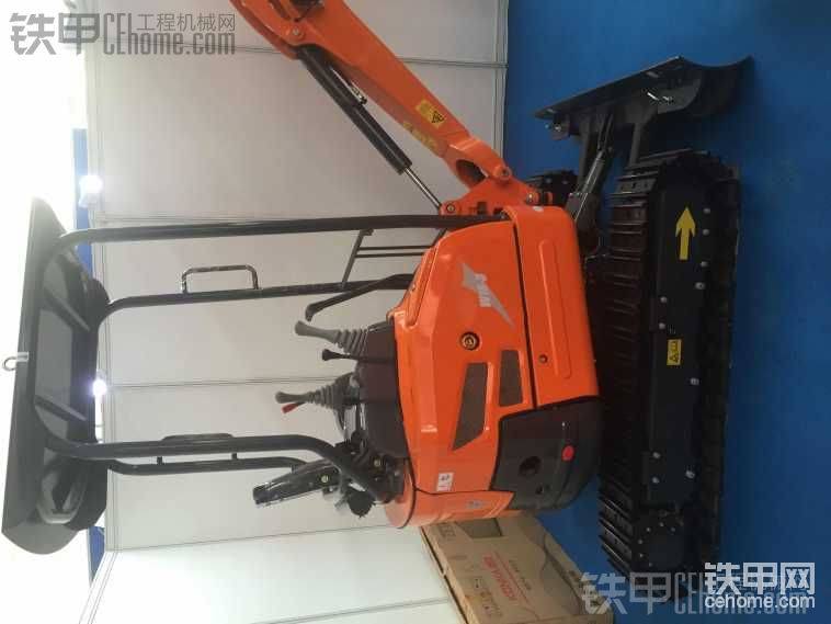 制作工艺不逊色任何一款进口挖机