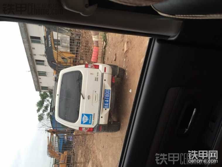 第一次偶遇甲友的車
