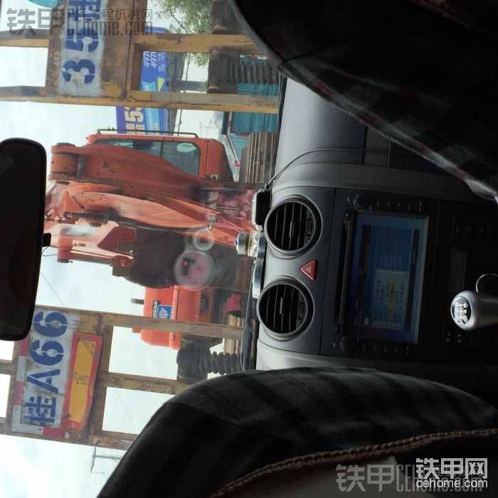 機子不錯喔，就是不懂曬了多少天鐵了