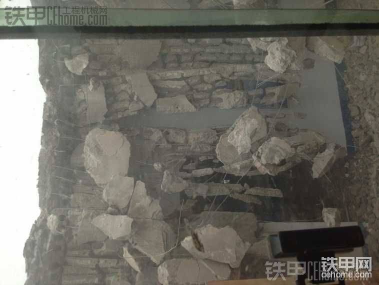 看看結實不