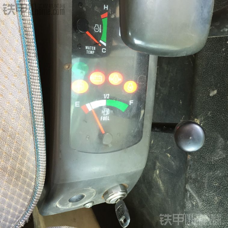 卡特彼勒 306 二手挖掘机价格 16.5万 5300小时