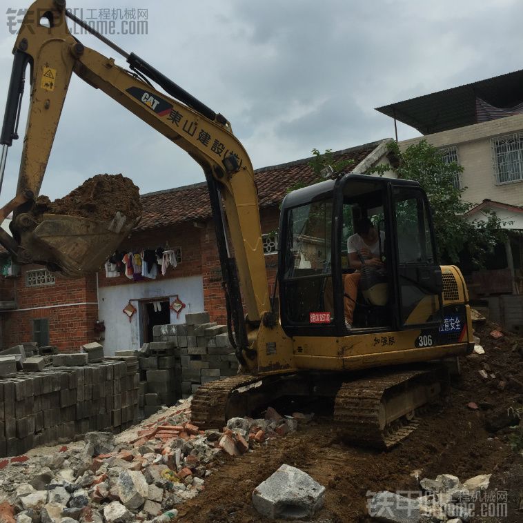 卡特彼勒 306 二手挖掘机价格 16.5万 5300小时