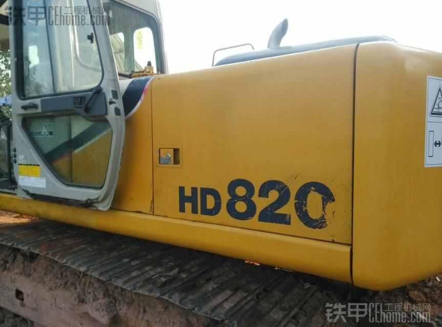 加藤 HD820 二手挖掘机价格 35.8万 7956小时