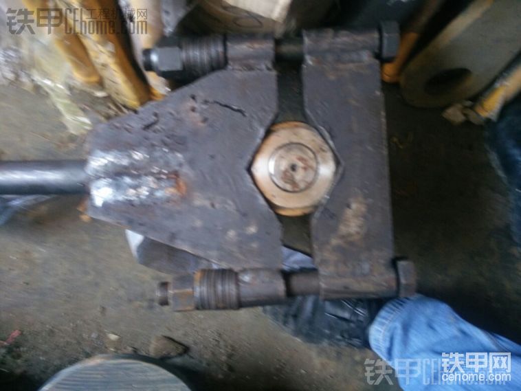 尾部用的是長(zhǎng)安車半軸
