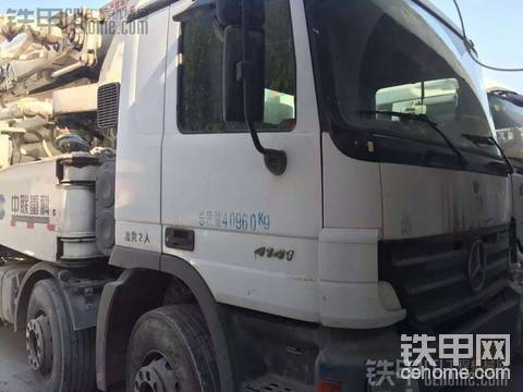 出售09年中聯(lián)50米泵車  15811188526