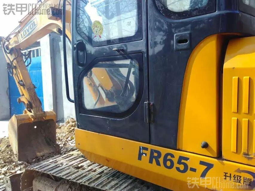 福田雷沃 FR65-7 二手挖掘机价格 12.6万 4000小时