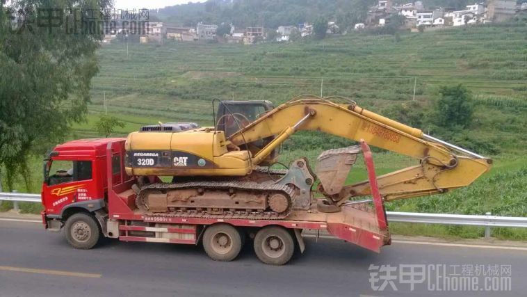 雙橋拖車