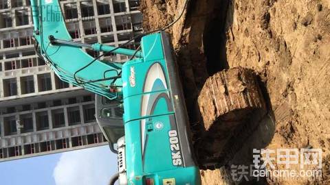 統(tǒng)計(jì)下甲油哪個(gè)型號(hào)的機(jī)器最多