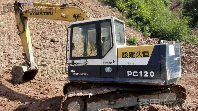 小松 PC120-5 二手挖掘机价格 11万 10000小时