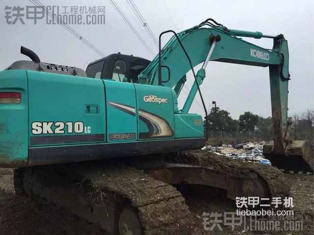 神鋼 SK210LC-8 二手挖掘機價格 42萬 7200小時