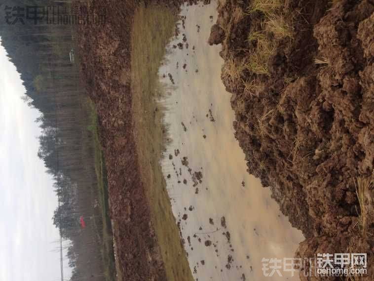 還要刷護(hù)坡