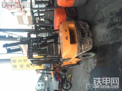 3噸叉車轉(zhuǎn)讓