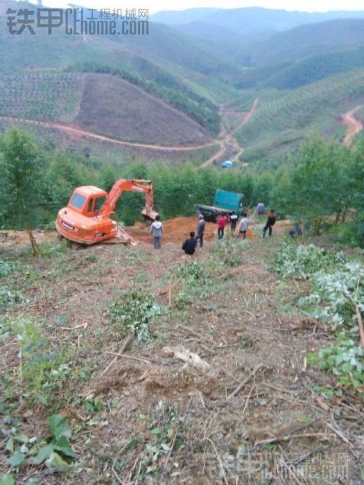 翻了。雨哥小娃救援，大難不死，必有后