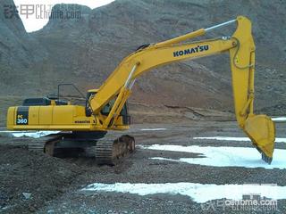 4800米的高原美景。