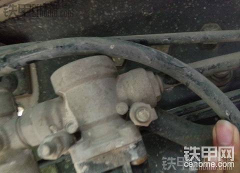 這小毛病  一個(gè)接一個(gè)啊