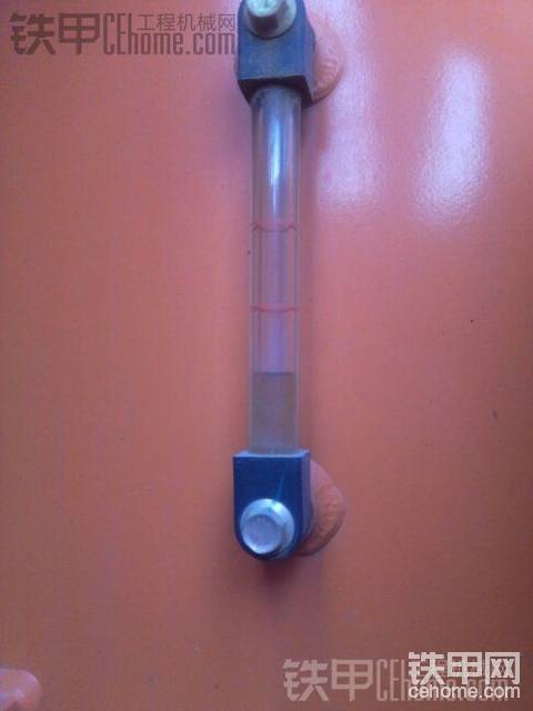 少这么多液压油能干活吗