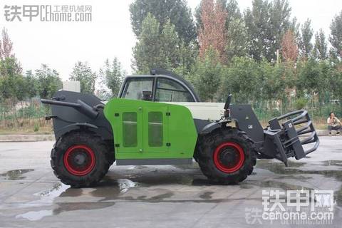 小型叉裝車