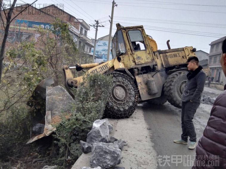 一場(chǎng)看不懂的車禍