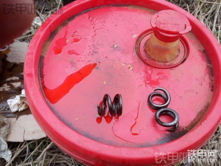 一条还短几节呢
