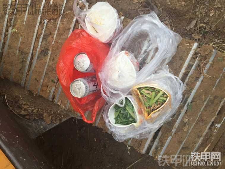 午餐，生活如此多娇