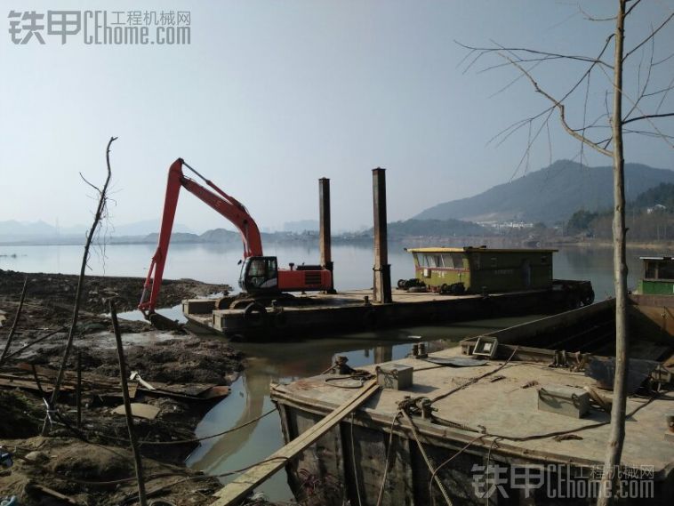 陸地活不好干，下水了