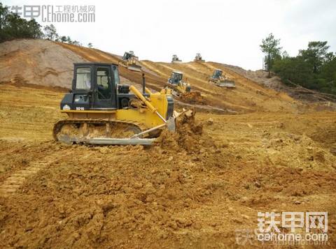 出租山推SD16推土機(jī)出租