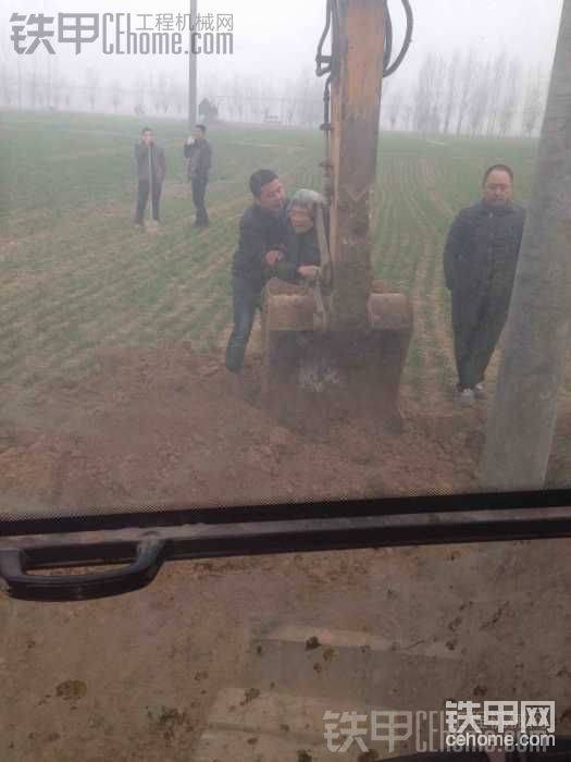 抱著鉤子，，，，，