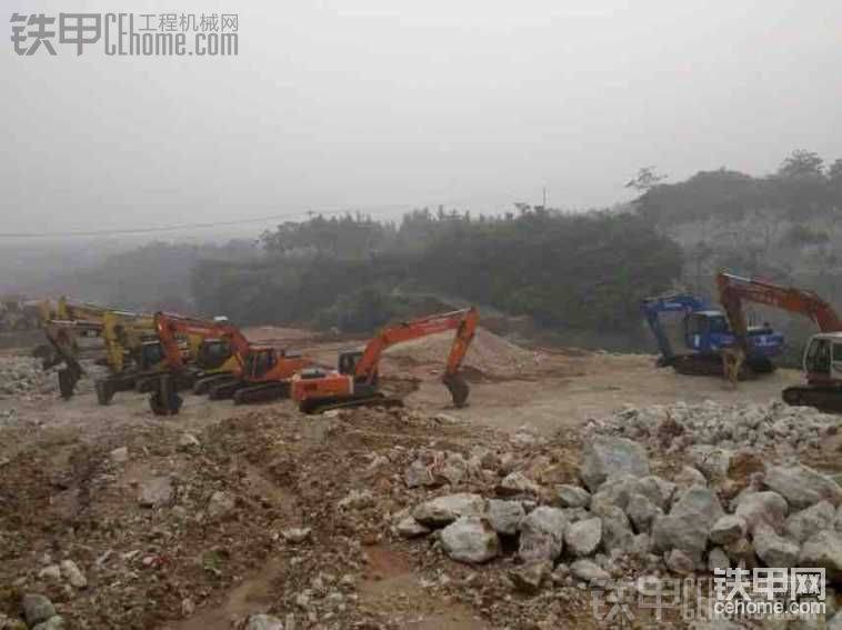 下雨了就可以休息，我们那时候就那么多心思