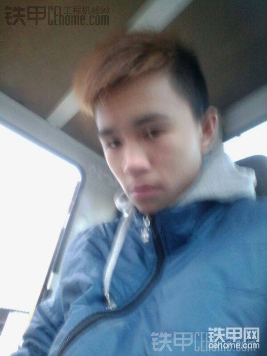 00后的丑bi一個(gè)<img class="smiley" src="/img/smiley/default/cry.gif"><img class="smiley" src="/img/smiley/default/cry.gif">
